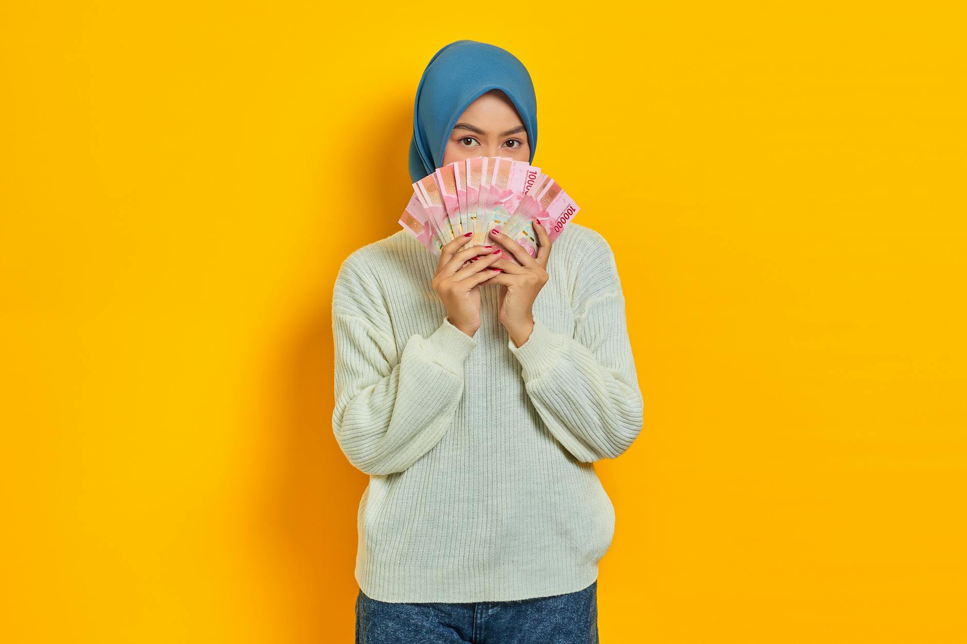 Pengacara profesional membantu penyelesaian utang piutang perorangan secara cepat dan aman